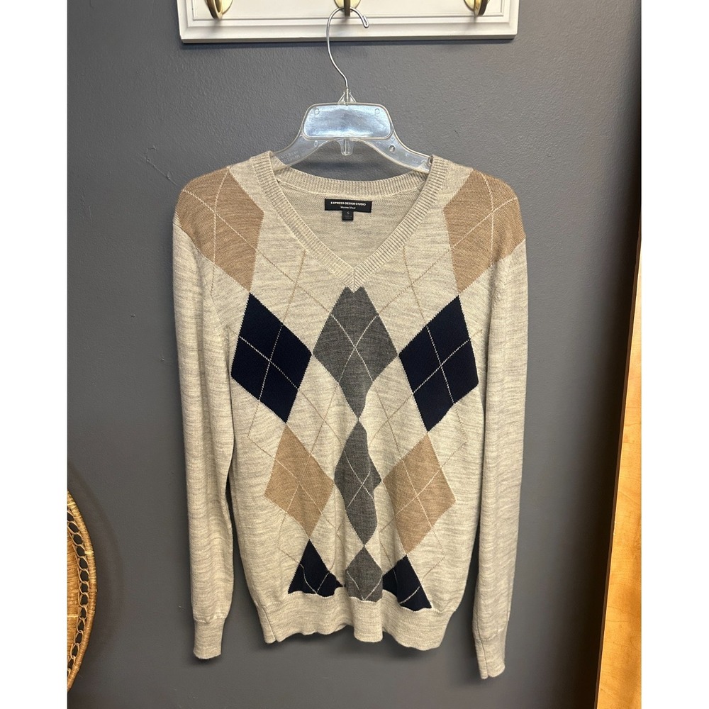 Express Design Studio 100% Merino Wool Mens S‎ Sweater Argyle Tan V-Neck
